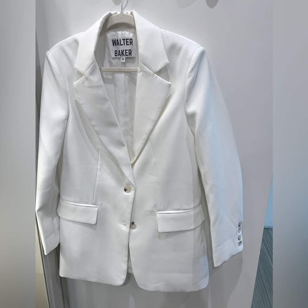XS Walter Baker oversized blazer jacket. **Never worn